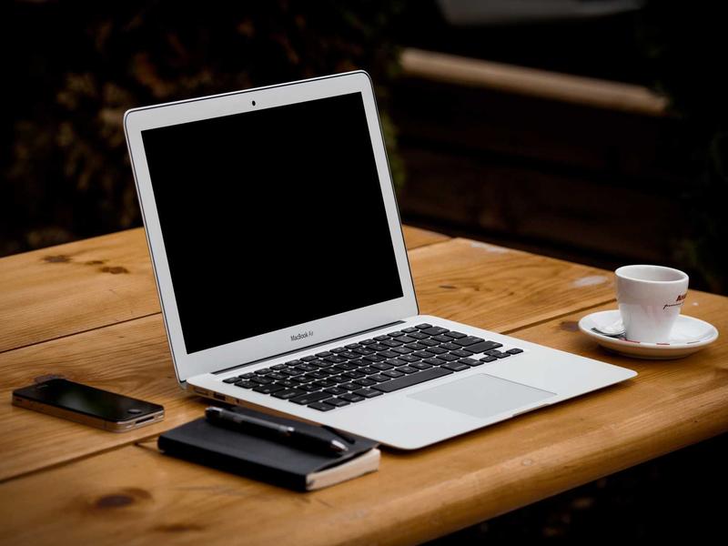 黑镜折射<br>warnesu.cn 科技伦理审判